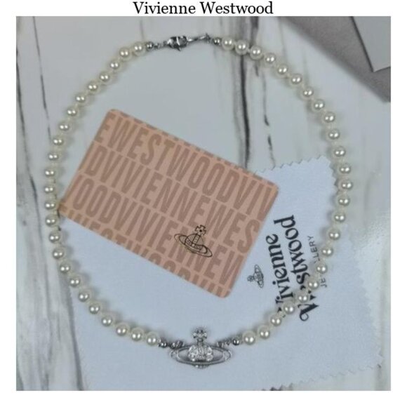 Vivienne Westwood Pink Crystal Orb One Row Faux Pearl Necklace Choker